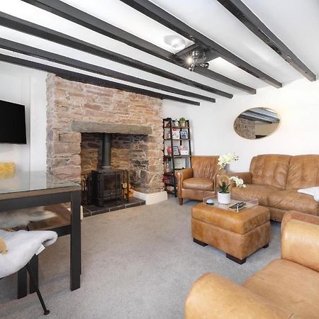 Hollie'S Beach House Peel Екстер'єр фото